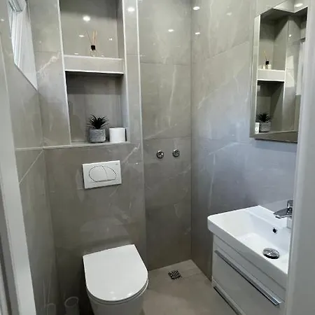 Half Of House To Rent - Family Zelenika Apartment
